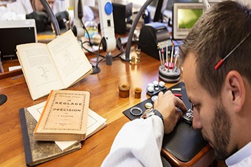 上海劳力士手表官方售后店在哪