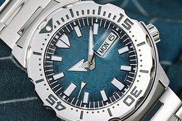 上海劳力士表换原装电池